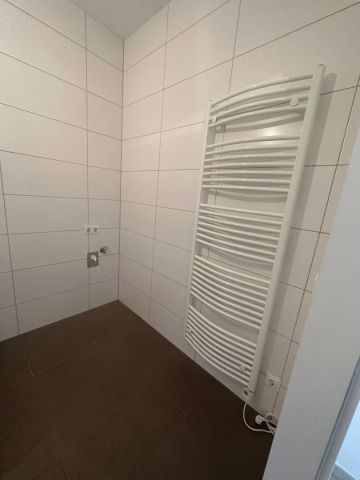 Ihr privater Rückzugsort mit Aussicht: Charmante 2-Zimmer-Wohnung mit Balkon & Kaufoption - 3/10 - Photo 4