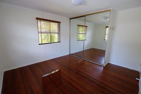 Family Home - Photo 2
