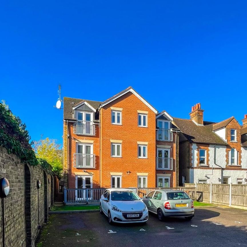 Griffin Court, Rose Vale, Hoddesdon - Photo 1