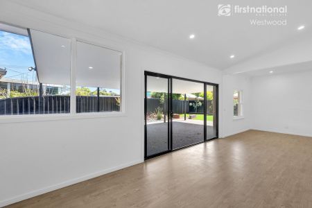 3 Purcell Court, 3030, Werribee Vic - Photo 2