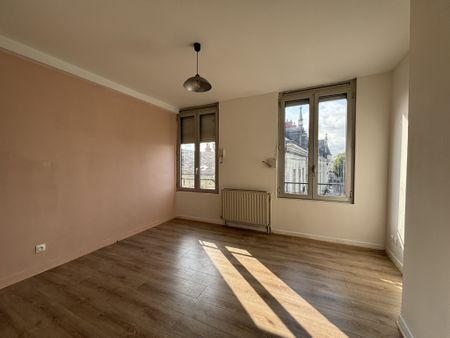 Location Appartement 3 pièces 45m² SAUMUR 49400 - Photo 4