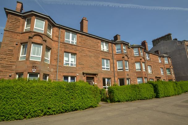 2 bed flat to rent in Riverford Road, Glasgow, G43 - Photo 1