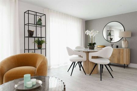 A first floor, 2 bedroom apartment in a gated community. - Photo 3