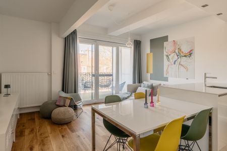 Appartement met 1 slaapkamer, terras en autostaanplaats op de Belgiëlei - Photo 2