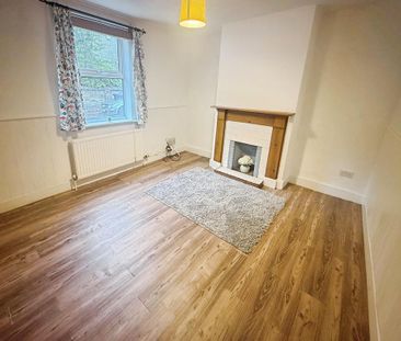 2 bedroom house to rent - Photo 1