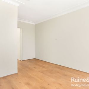 1/65B Gloucester Road, Hurstville, NSW 2220 - Photo 2