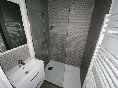 Location Appartement 1 pièce 15m² CAVAILLON 84300 - Photo 2