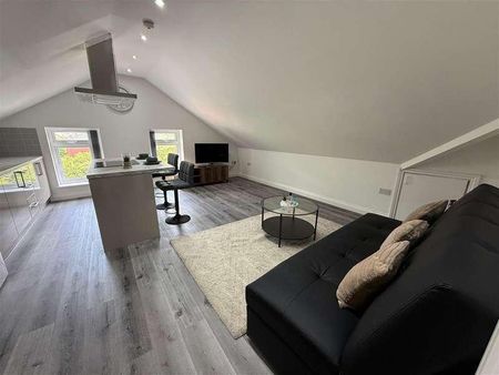 Burnage Lane, Burnage, Manchester, M19 - Photo 3