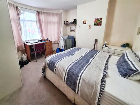 6 bedroom house to rent - Photo 5