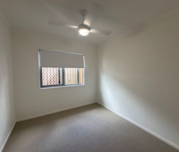 Modern Family Home in Prime Amity Narangba Location - Photo 4