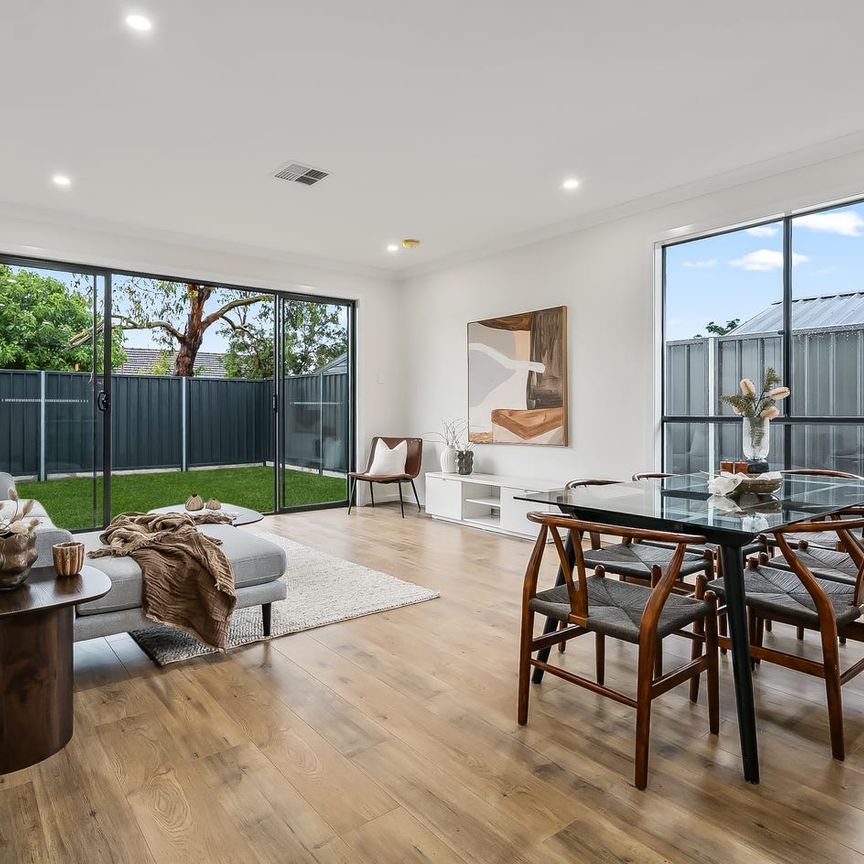 Newly Built Spacious Low Maintenance Modern Home - Photo 1