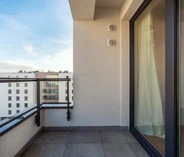 przestronna kawalerka balkon parking - Zdjęcie 2