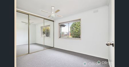 Ideal Family Home! - Photo 5