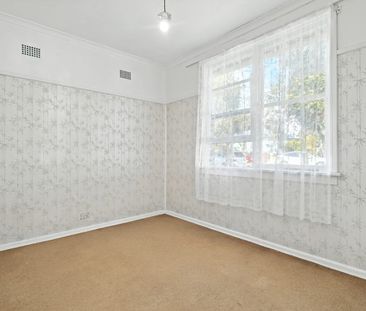 GREAT LOCATION!! - Photo 6