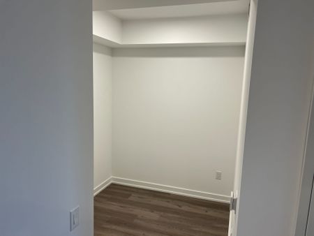 For Lease - 395 Square One Drive Unit# 1701, Mississauga, Ontario - Photo 3