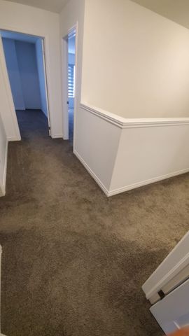 For Lease - 19 Saddlebrook Court, Kitchener, Ontario - Photo 4