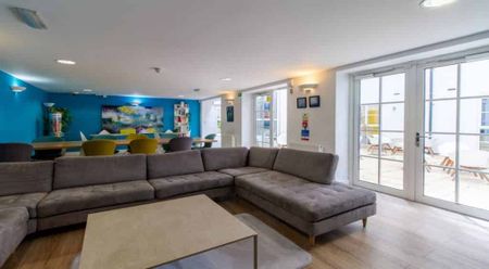 Top Floor Classic Studio - Photo 5