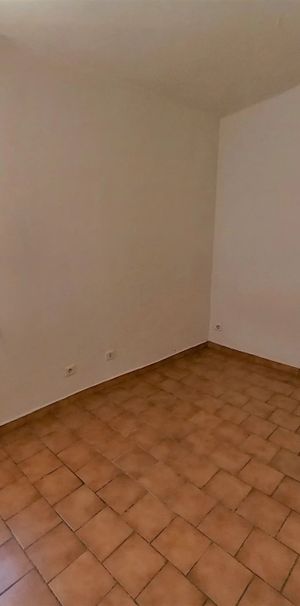 Location Appartement 1 pièce 20m² AIX EN PROVENCE 13100 - Photo 1