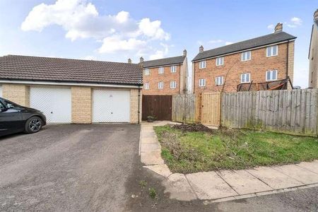 Serotine Crescent, Trowbridge, BA14 - Photo 3