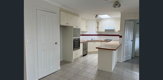 39 Ethel Street, Thornbury VIC 3071 - House For Rent | Domain - Photo 2