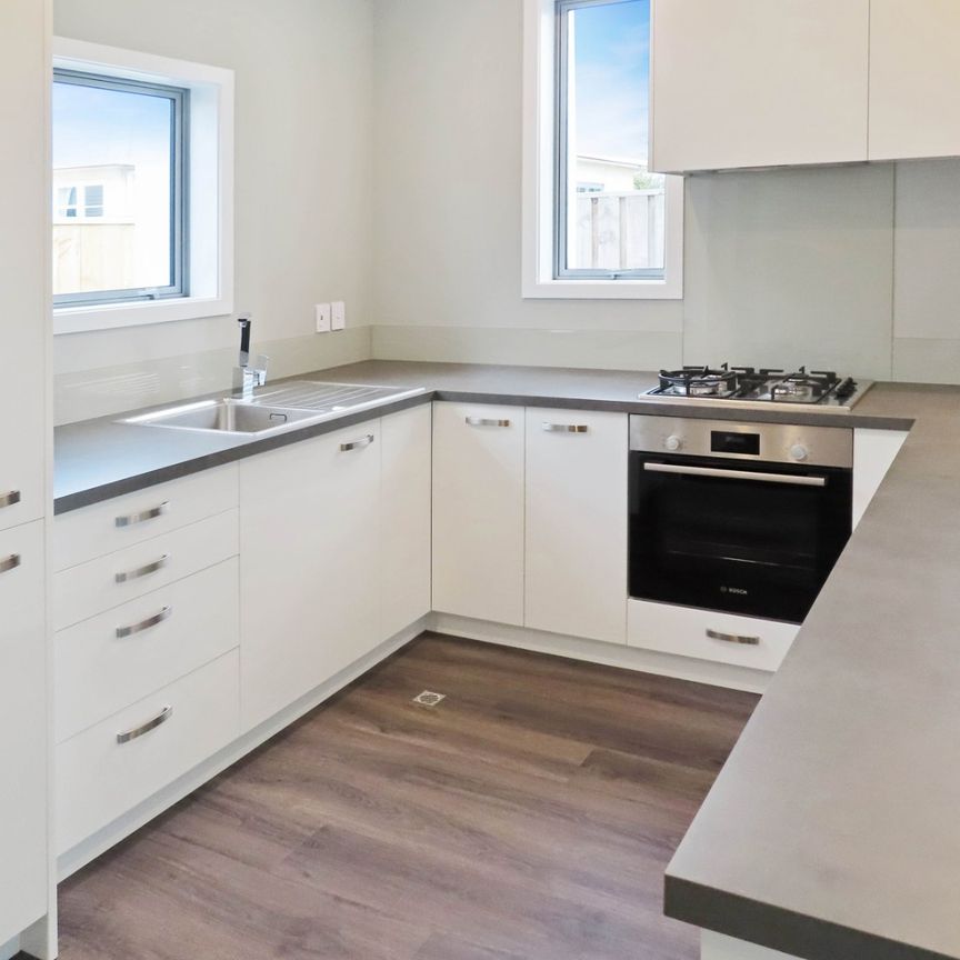 WATERLOO LIVING - Photo 1
