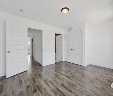 For Lease - 540 Essa Road Unit# 2, Barrie, Ontario - Photo 2