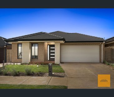 35 Tedcastle Drive, Aintree, Vic 3336 - Photo 2