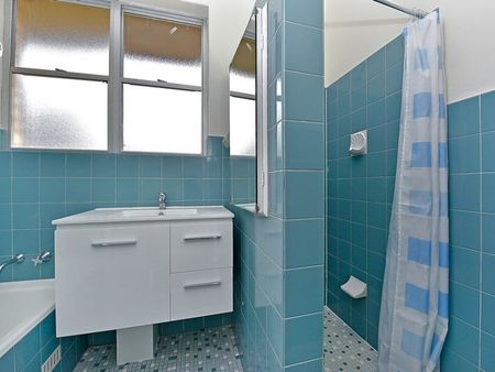 17 Todman Avenue, West Pymble - Photo 5