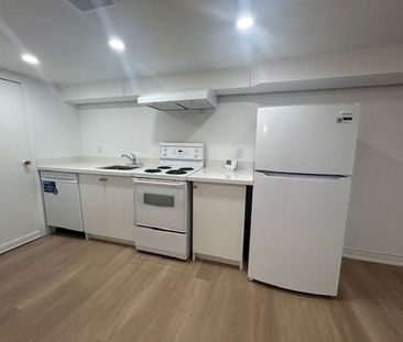 For Lease - 6 Hiawatha Parkway Unit# Basement, Mississauga, Ontario - Photo 1