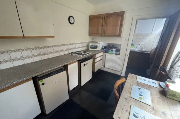 Welford Road, Clarendon Park, Leicester, LE2 - Photo 1