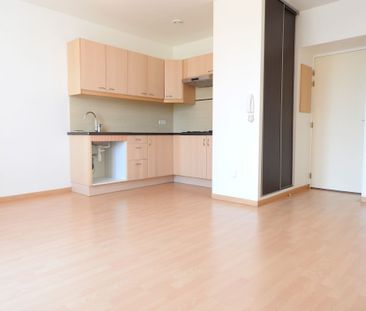 Location Appartement 3 pièces 56m² LONGWY 54400 - Photo 4