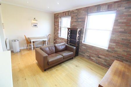 1 bedroom apartment to rent - Photo 2