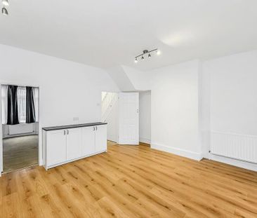 3 bedroom house to rent - Photo 3