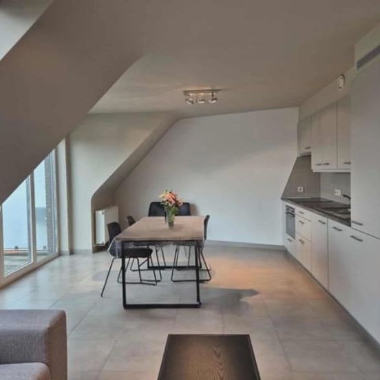 Appartement te huur - Foto 1