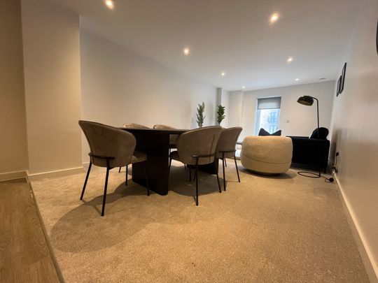 2 Bed Flat, Ordsall Lane, M5 - Photo 1