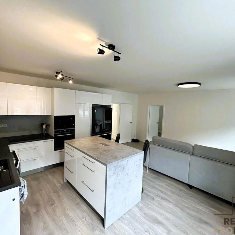 Pronájem bytu 2+kk 71 m2 - Фото 1