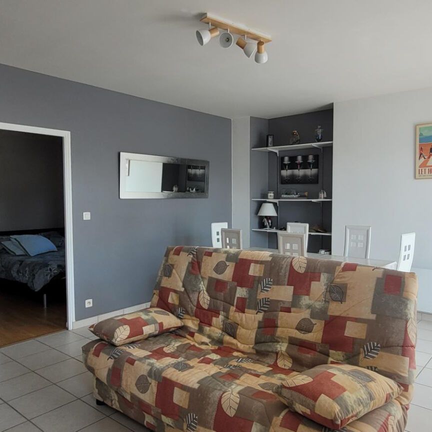 Location Appartement 2 pièces 47m² COMBOURG 35270 - Photo 1