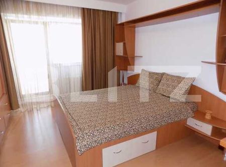 Apartament 3 camere, 74 mp, mobilat modern, parcare, zona Piata Marasti - Photo 2