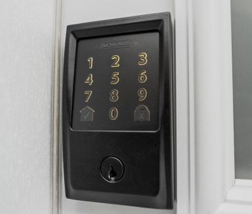 For Lease - 16 Medaca Street Unit# Basement, Toronto, Ontario - Photo 5