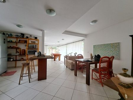 Casa com 3 quartos e 272m² para alugar em Rio Tavares, Florianópolis. - Photo 4