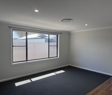 1/29 Mustang Close, TAMWORTH NSW 2340 - Photo 5