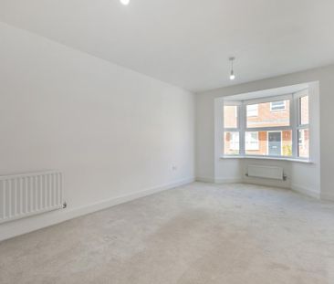 4 bedroom detached house to rent - Photo 5