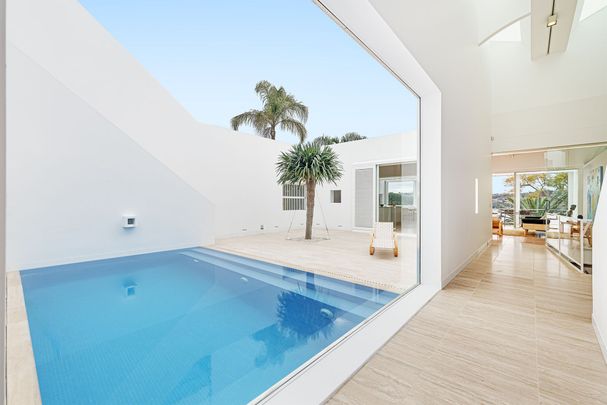 Glen Murcutt Designed Masterpiece - Photo 1