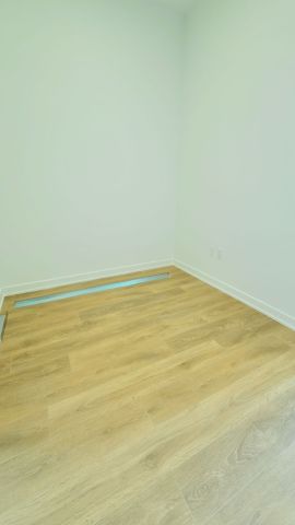 For Lease - 1037 The Queensway N/A Unit# 811, Toronto, Ontario - Photo 3