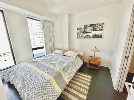 1288 Av. des Canadiens de Montréal, Montréal (Ville-Marie), QC H3B - Photo 5