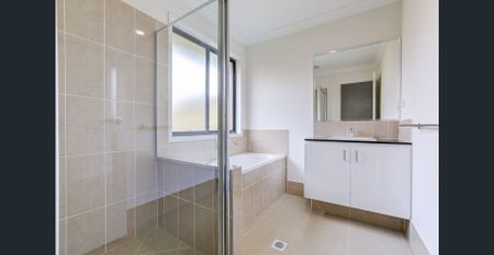 Modern Home in a Quiet Pocket - Photo 5