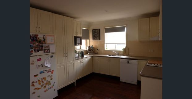 Lovely Family home in beautiful condition - Photo 1