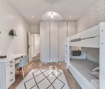 Appartement • La Plaine des Sablons - Photo 1