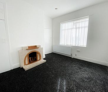 3 bedroom apartment to rent - Photo 3