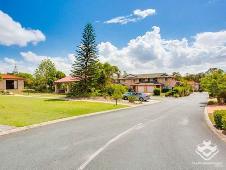 Fully Air Conditioned, Sunnybank Hills State School catchment - Photo 5